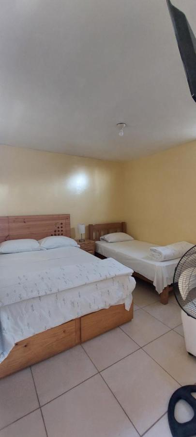 Hotel R. A. C. S. à Paracas Extérieur photo