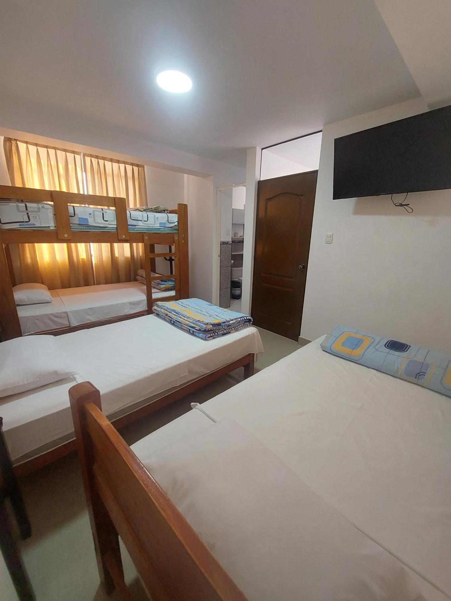 Hotel R. A. C. S. à Paracas Extérieur photo