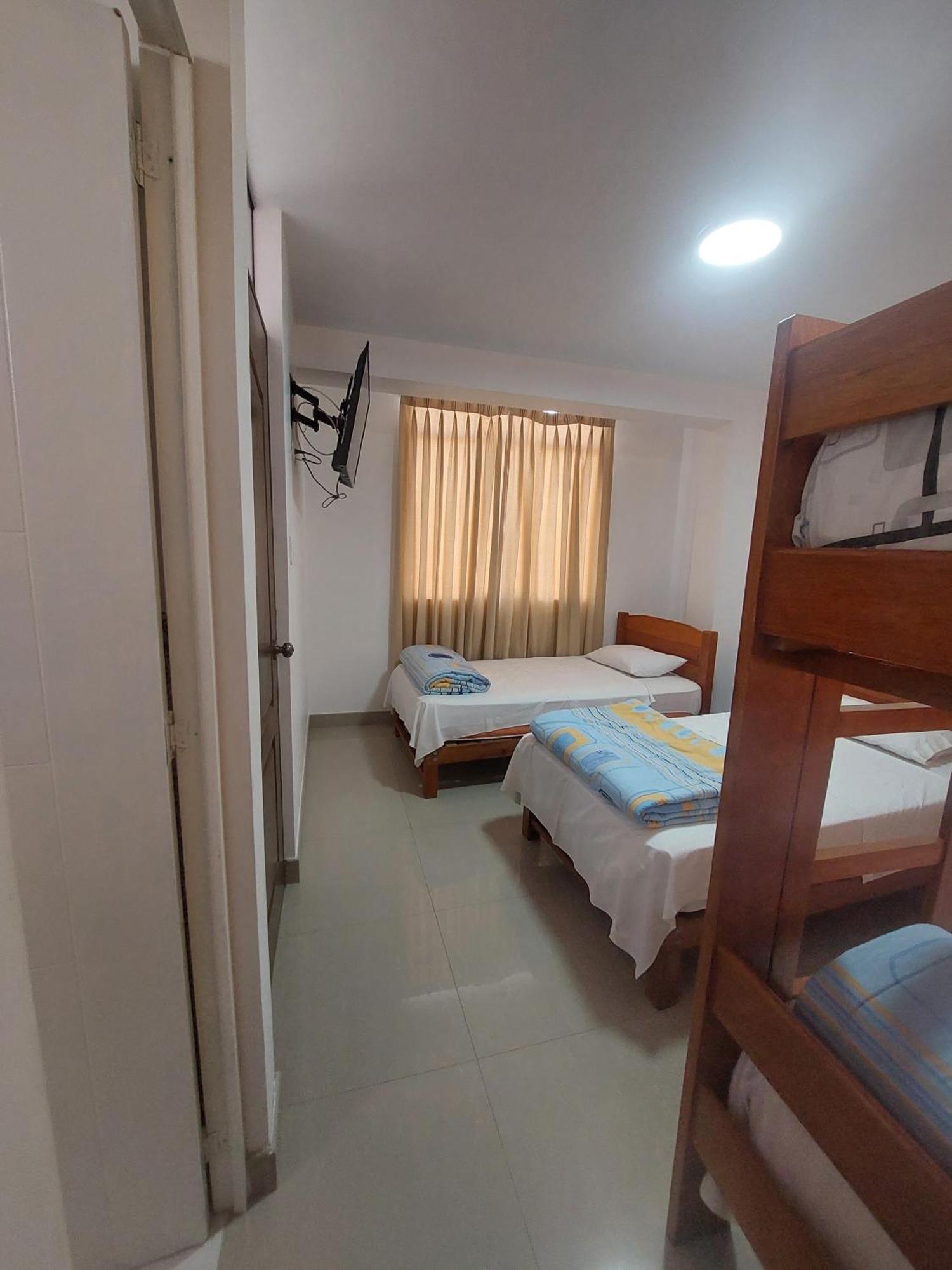 Hotel R. A. C. S. à Paracas Extérieur photo